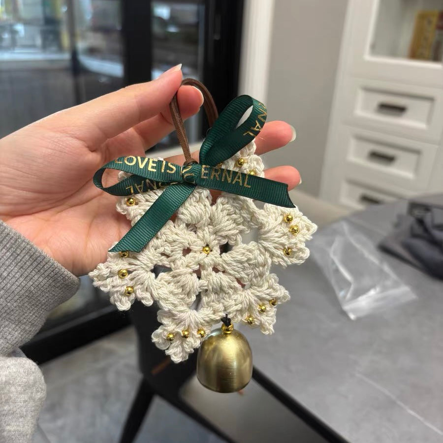 Christmas Snowflake Doorbell Decoration Crochet Set