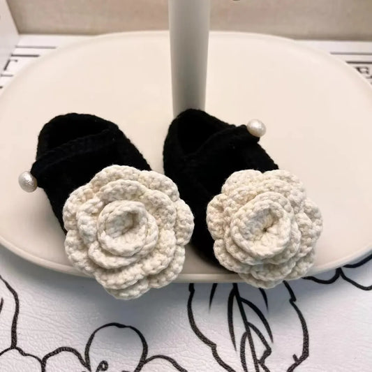 Fashion Baby Shoes Crochet Set For Photograph